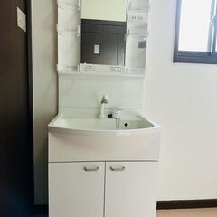 新品同様の洗面化粧台を売ります！ご連絡お待ちしております。