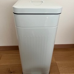 ペダル付き30Ｌゴミ箱
