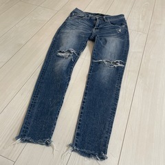 AZUL by moussy ダメージパンツ