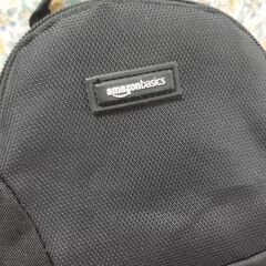 amazonbasicカメラバッグの画像