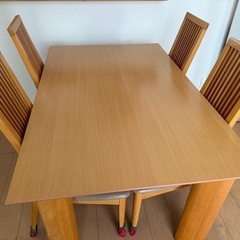 食卓テーブル