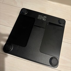 【早い者勝ち】WIFI体組成計IBTORO体重計 スマホ連動 体脂肪計高精度 体重管理 IB519の画像