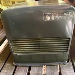 灯油ファンヒーター