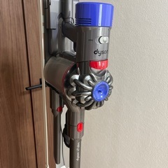 【ジャンク品】Dyson V7slim コードレス掃除機の画像