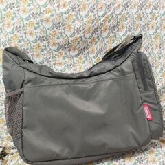 メンズコールマンショルダーバッグの画像