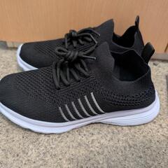 ランニングシューズ 24.5の画像