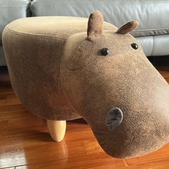 スツール　カバ