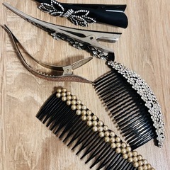 ヘアアクセサリー　まとめ売り　5点　くちばしクリップ　ヘアコーム...