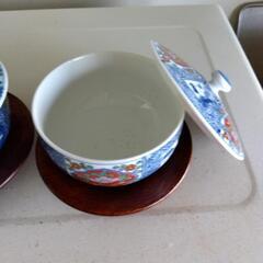 蓋付き茶碗の画像