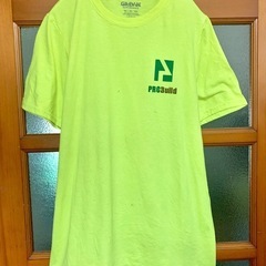 ★ 黄緑 Tシャツ ★