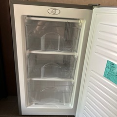1お引き取り様決定しました。ドア冷凍庫　Grand Line の画像
