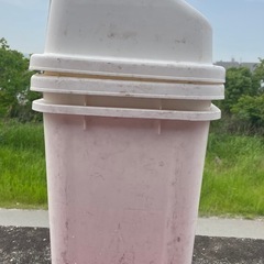 ゴミ箱 2つの画像