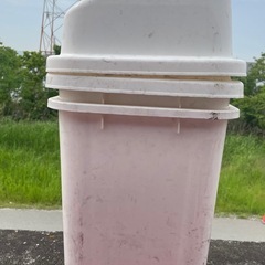 ゴミ箱 2つの画像