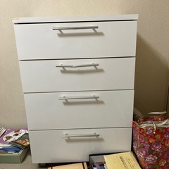 キャビネット
