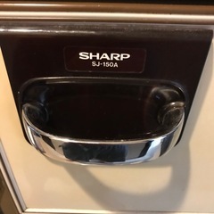 冷蔵庫SHARPの画像