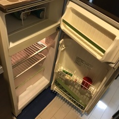 冷蔵庫SHARPの画像