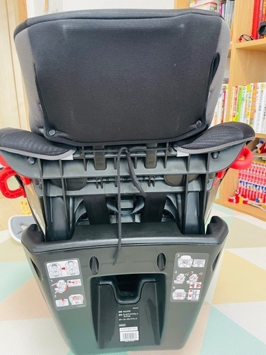 エールべべスイングムーンプレミアムＳ チャイルドシート