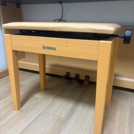 YAMAHA 電子ピアノYDP-162C（椅子付き） (ぱぱ) 若林の鍵盤楽器