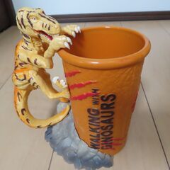 ウォーキングウィズダイナソー　カップ（ペン立て）