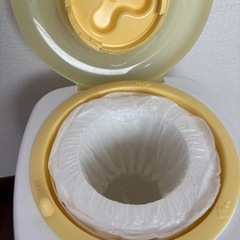 コンビ おむつゴミ箱の画像