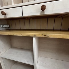 デスク棚　引き出し付き本棚 の画像