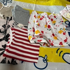 夏服ベビー服無料であげます。ー③の画像