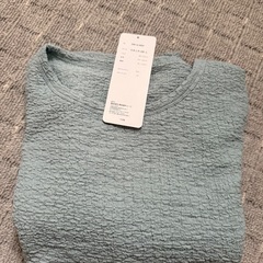 【新品未使用】授乳口付きシャーリングワンピースの画像