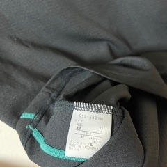 DESCENTE メッシュショートスリーブウェア ブラック/ターコイズの画像
