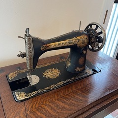アンティークミシンの画像