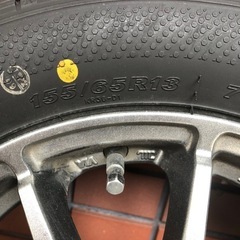 スタッドレスタイヤの画像
