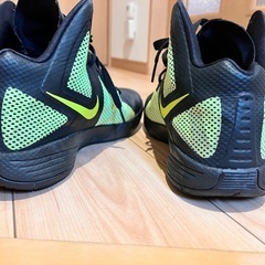 NIKE ZOOM HYPERFUSE 28.5センチの画像
