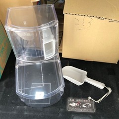 無料！海外製　プラスチック容器　10個セット　引き取り限定店舗用