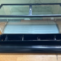 ✨120㎝ガラス水槽🐟引取り出来る方