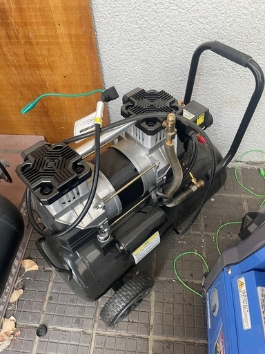APハイスピードエアコンプレッサー(30L)