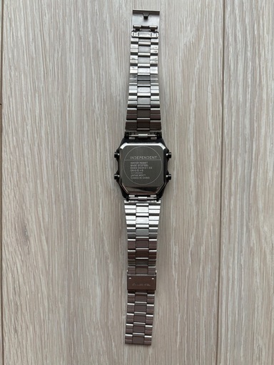 新品未開封】CASIO カシオ デジタル腕時計 ステンレス チープ