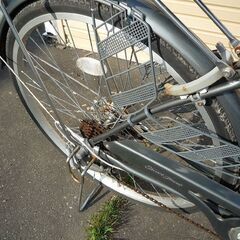 自転車 26インチ カゴ付き グレー Escort TOWN 6段変速 中古 サビ多め 苫小牧西店の画像