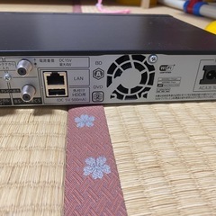 美品⭐️SHARP   BD-NW1200  ☆ブルーレイレコーダー　２番組録画の画像