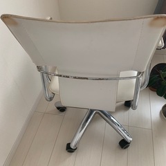 椅子の画像