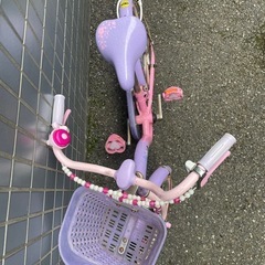 最終値下げ‼️子供用自転車 補助輪付き 女の子 ソフィ ピンク 紫 の画像