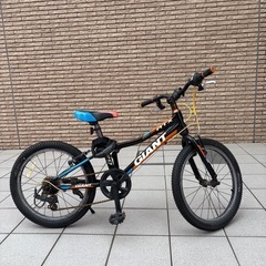 GIANT 子供用自転車 20インチ 7段変速 ギア・ワイヤーロ...