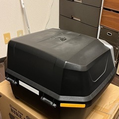 GIVIリアボックス モノロック42Lの画像