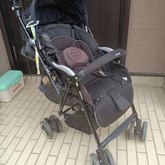 Combi A型ベビーカー
