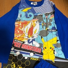 ポケモン長袖寝巻き130サイズの画像