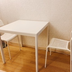 イケア IKEA テーブル＆チェア2脚セット ホワイト