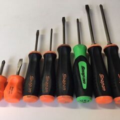 【美品・良品】　Snap-on/スナップオン　プラスドライバー・マイナスドライバー　8本セット　ラバーグリップ　DES414095　SGDP42IRBの画像