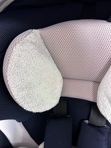 【取引中】combi チャイルドシート 