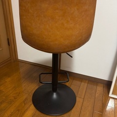 カウンターチェア高さ調整可の画像
