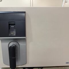 美品　指紋認証　 小型耐火金庫