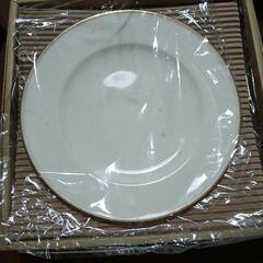 Noritake Contemporary 中皿５枚セット