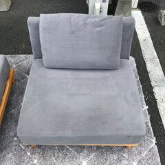 1人掛けソファ FINE KAGU  Soroi オットマン付き ソファ🚚自社配送時💳代引き可🚚(現金、クレジット、スマホ決済対応)の画像
